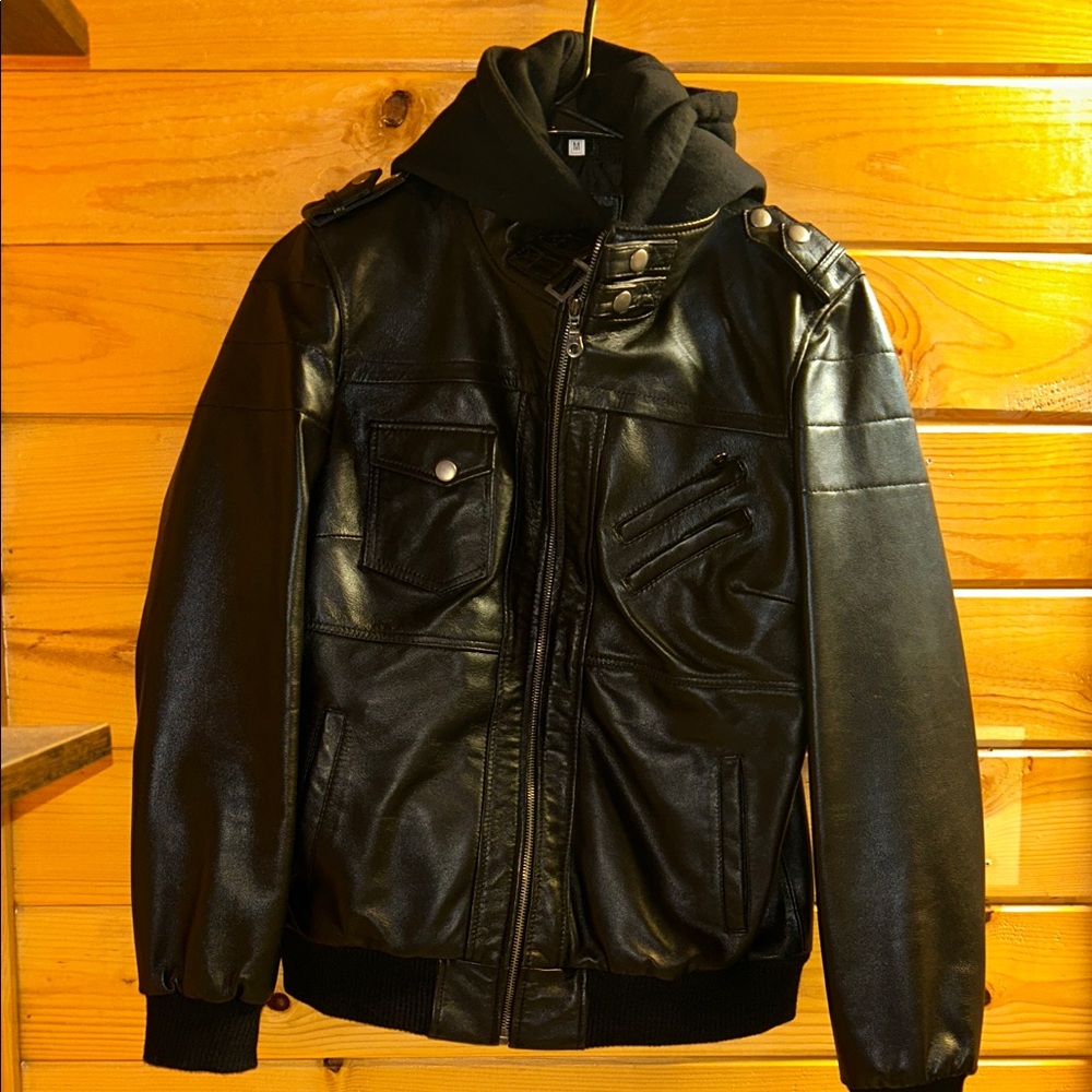 Women’s vegan leather black moto jacket brand new